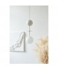 Lampa wisząca OIO A biała z dekoracyjną drewnianą kulą UMMO